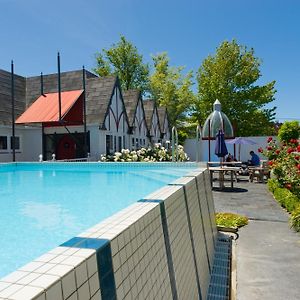 Camelot Motor Lodge